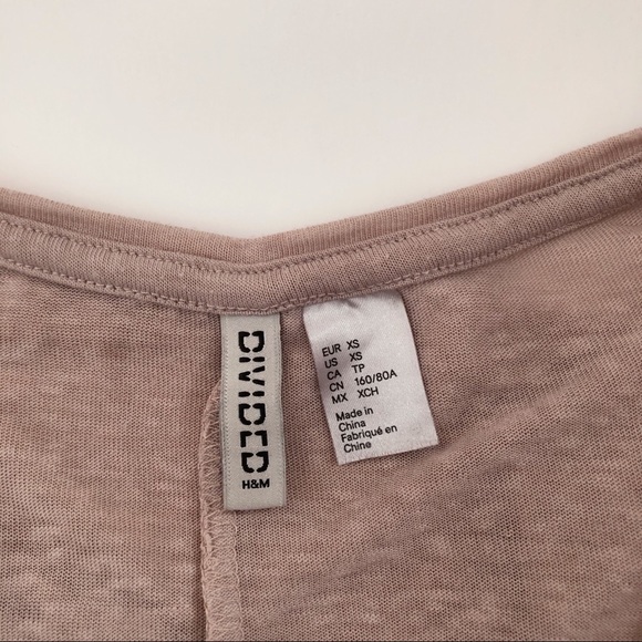 3 for $28🌼 H&M Basic Mauve pink short sleeves t-shirt - Picture 5 of 9